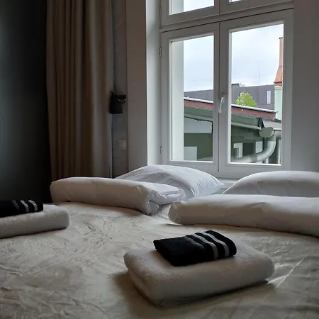 Апартаменты So In Station